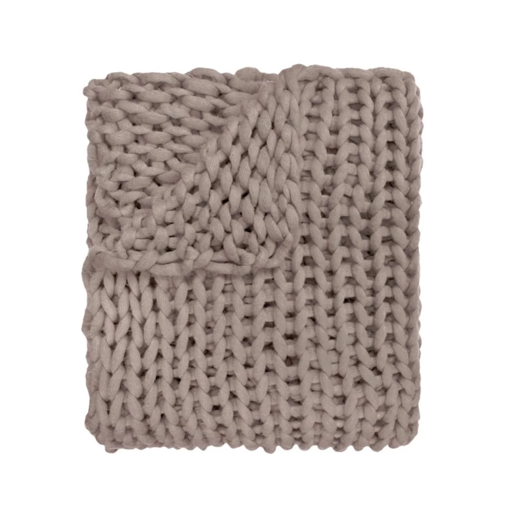 Donna Sharp Chunky Cable Knit 40 in. x 50 in. Throw Blanket 5 Donna Sharp Chunky Cable Knit 40 in. x 50 in. Throw Blanket - Image 3