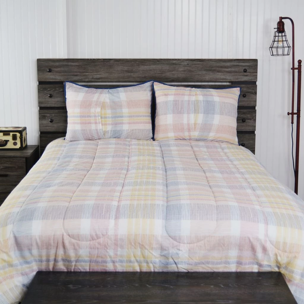 Donna Sharp Coral Crush 3 pc. Comforter Set 6 Donna Sharp Coral Crush 3 pc. Comforter Set - Image 4